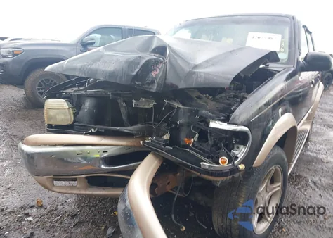 1996 Ford Explorer from USA, damaged, VIN 1FMDU34X4TUC42183